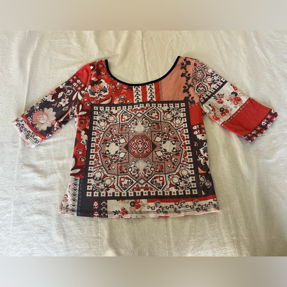 Guess Floral Long Sleeve Top - Red and Cream - rare find